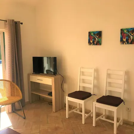 아파트 Casas Da *