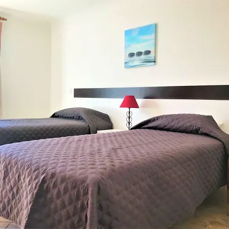 아파트 Casas Da *